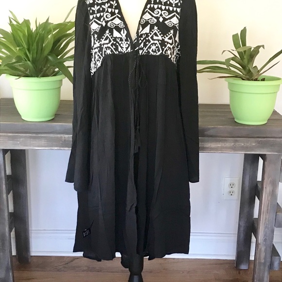 TORRID BATHING SUIT COVER UP - Picture 5 of 7